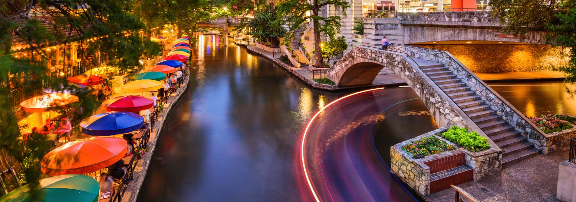 Hotels near San Antonio River Walk